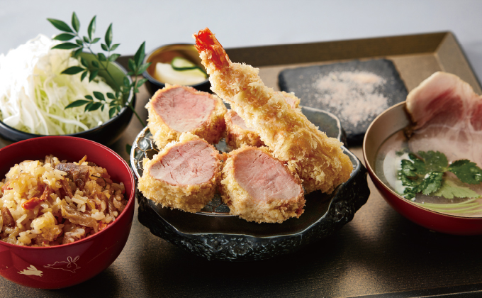 北新地とんかつépais（エペ）